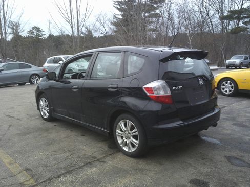 Used 2011 Honda Fit Sport image 7