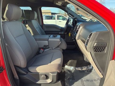 Used 2020 Ford F150 XLT image 31