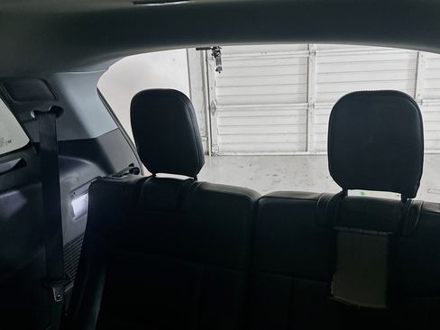 Used 2022 Ford Explorer Limited image 29