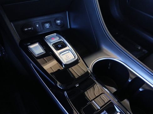 Used 2023 Hyundai Sonata SEL w/ Cargo Package image 19