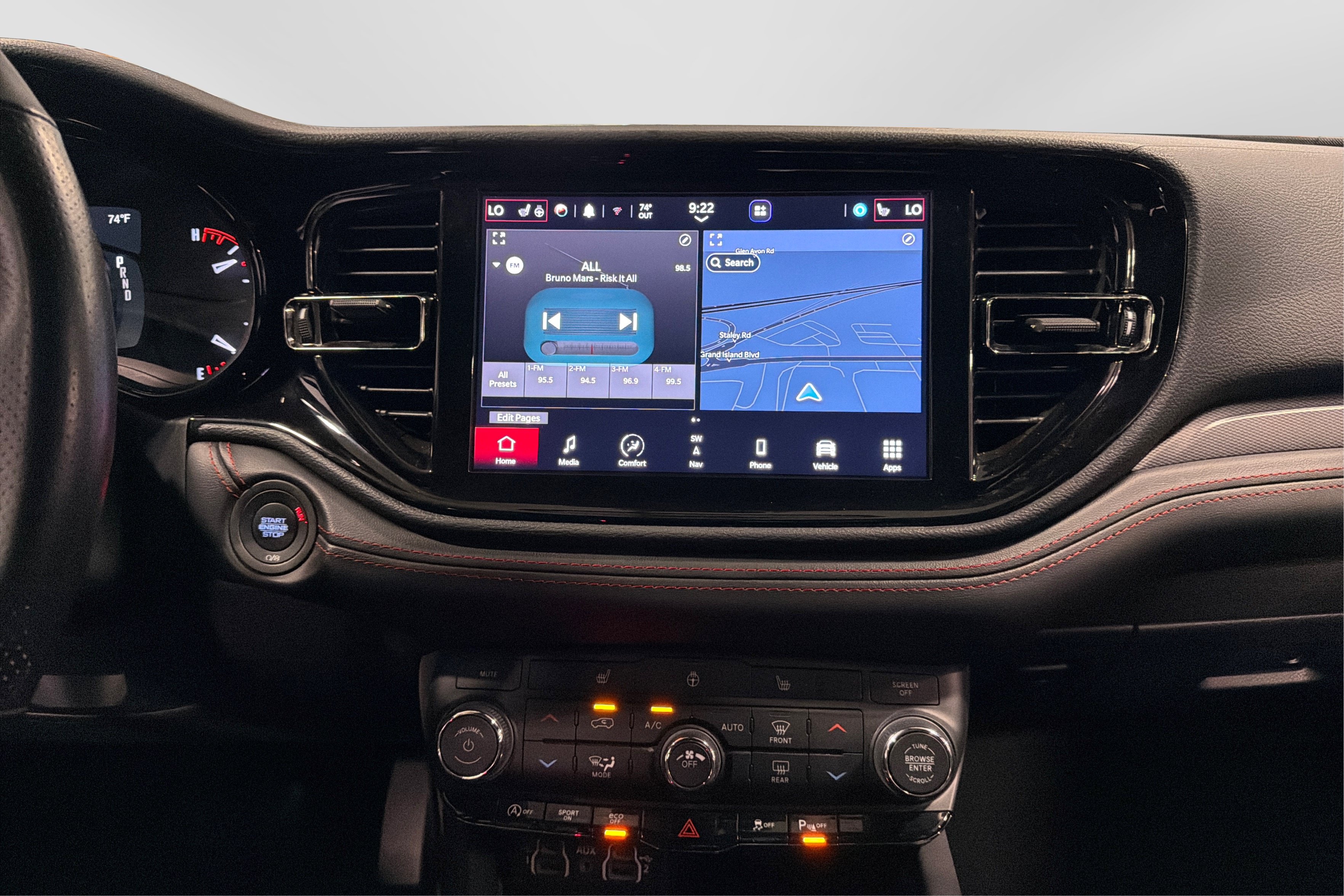 Used 2025 Dodge Durango GT AWD/4WD image 26