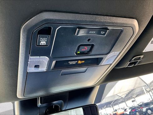 Used 2025 Toyota Tundra Limited image 29