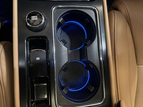 Used 2020 Lincoln Corsair Reserve w/ Equipment Group 202A image 30