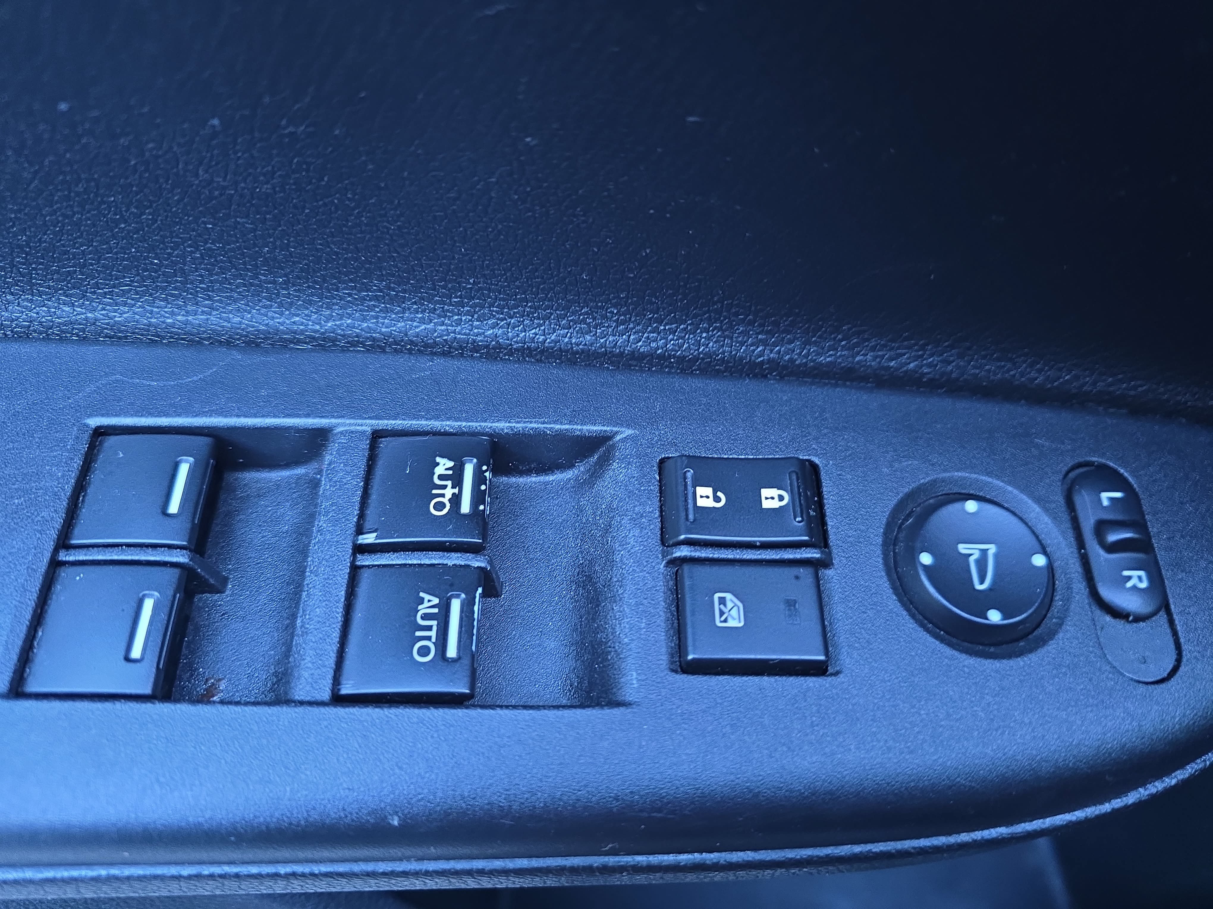 Used 2015 Honda Accord EX image 24