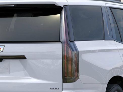 New 2026 Cadillac Escalade Platinum Sport AWD/4WD image 11