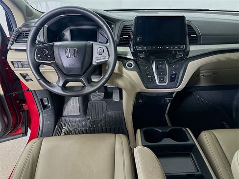 Used 2024 Honda Odyssey EX-L image 18