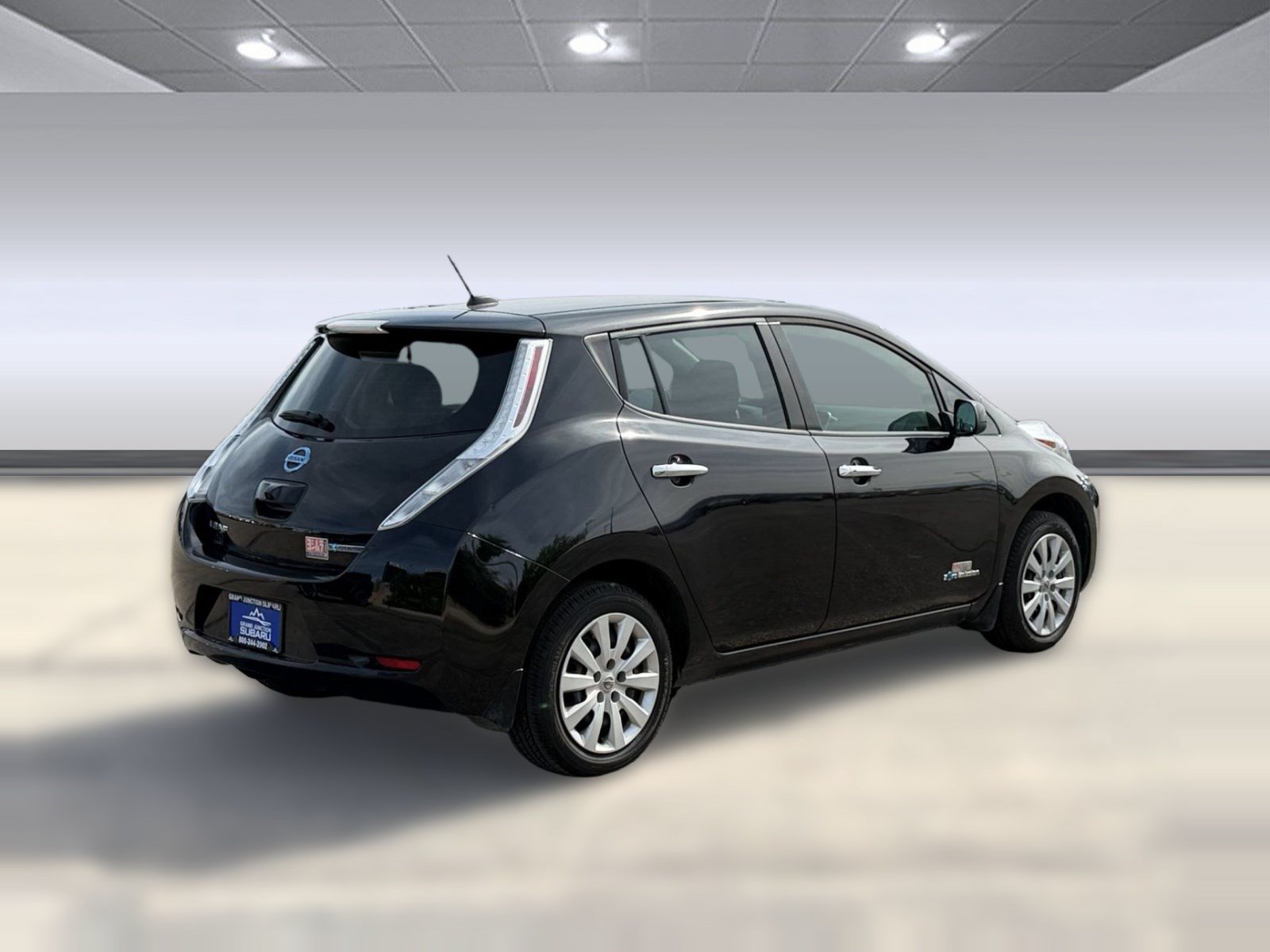 Used 2017 Nissan Leaf S FWD image 9