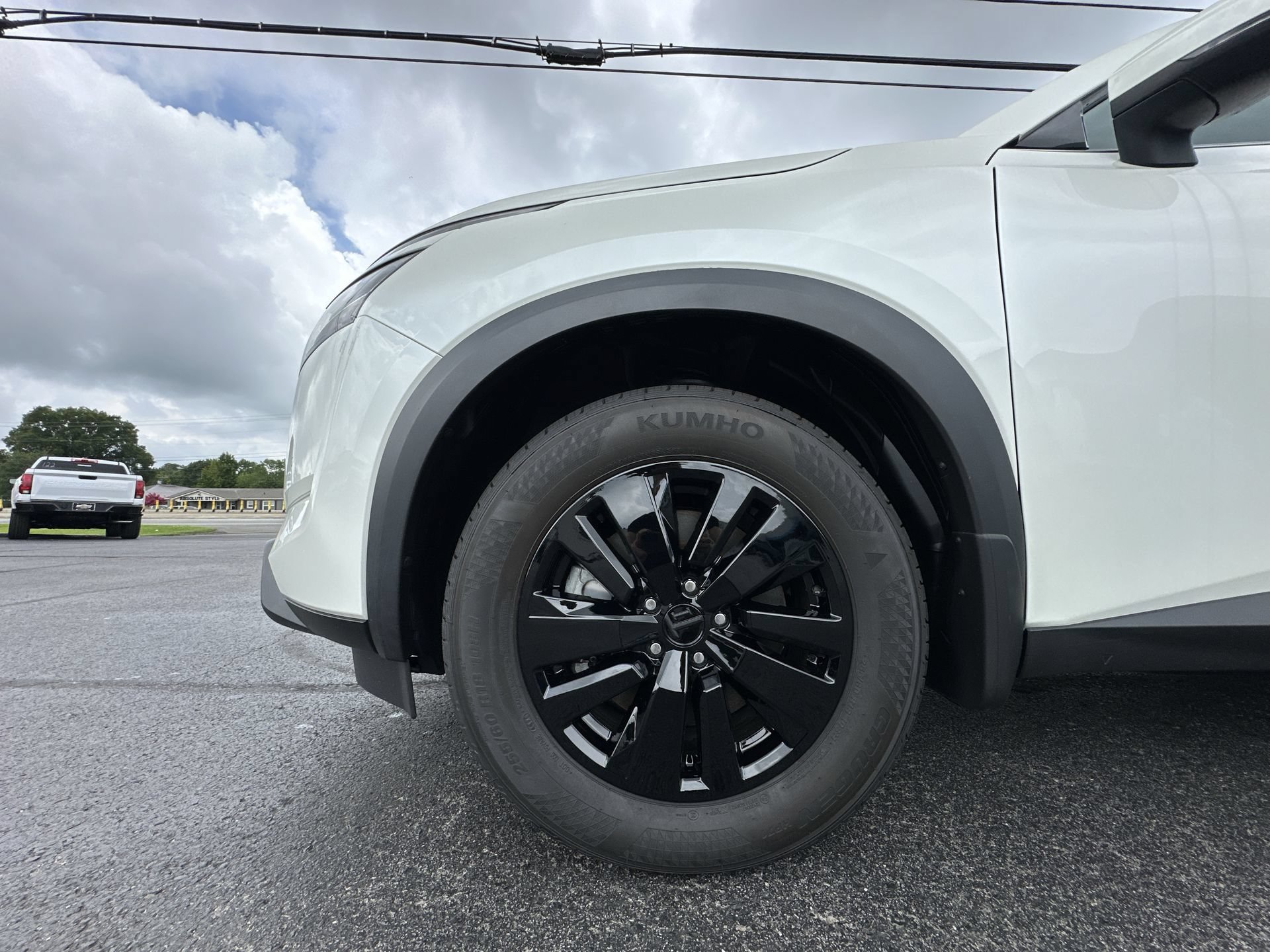 Used 2023 Nissan Pathfinder SL AWD/4WD image 30