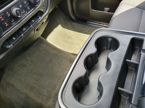 Used 2018 Chevrolet Silverado 1500 LT w/ All Star Edition AWD/4WD image 23