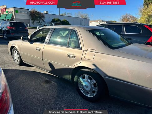 Used 2003 Cadillac De Ville Sedan FWD image 2