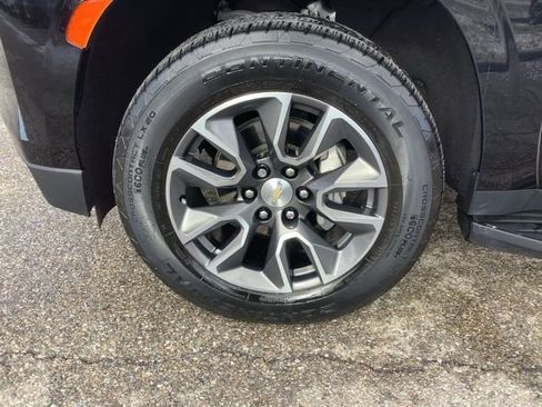 Used 2023 Chevrolet Tahoe LT w/ Luxury Package image 33