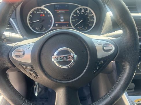 Used 2019 Nissan Sentra SR Turbo image 18