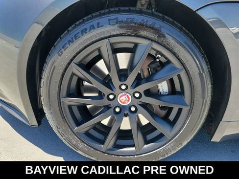 Used 2016 Jaguar F-TYPE Convertible RWD image 12