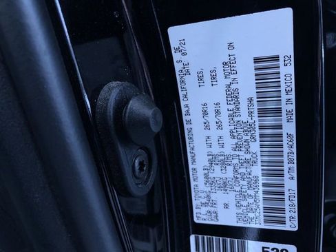 Certified 2021 Toyota Tacoma TRD Off-Road w/ Technology Package image 24