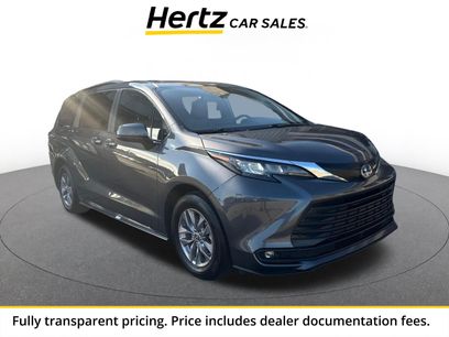 Used 2025 Toyota Sienna XLE