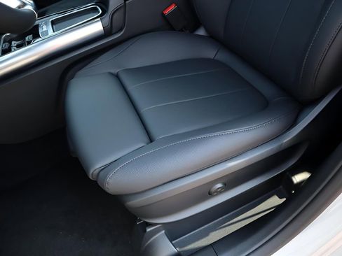 New 2026 Mercedes-Benz GLA 250 4MATIC image 27