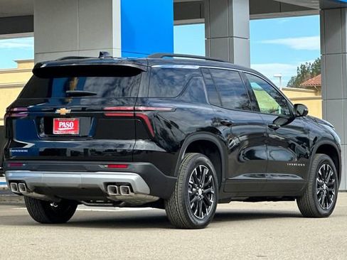 New 2026 Chevrolet Traverse LT w/ Sun and Wheel Package image 5