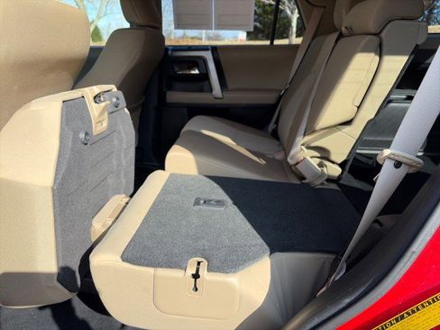 Used 2022 Toyota 4Runner SR5 image 36