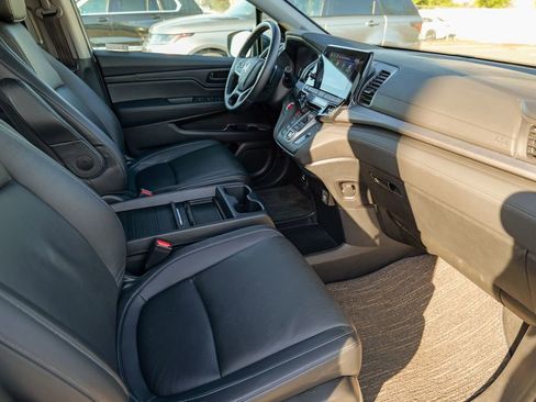 Used 2023 Honda Odyssey EX-L image 36