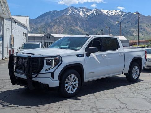 Used 2023 GMC Sierra 1500 Elevation w/ X31 Off-Road Package image 8