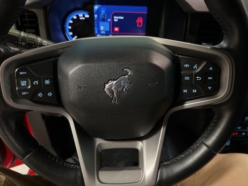 Used 2022 Ford Bronco Big Bend image 44