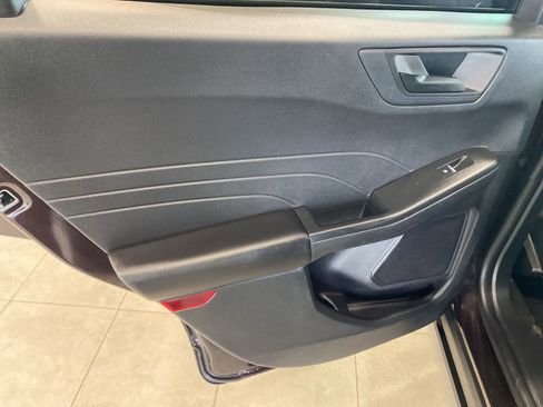 Used 2023 Ford Escape Active AWD/4WD image 27