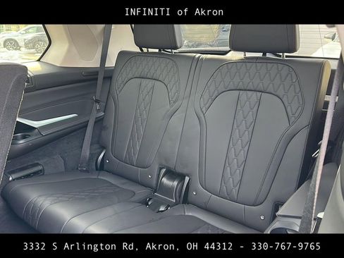 Used 2023 BMW X7 xDrive40i image 39