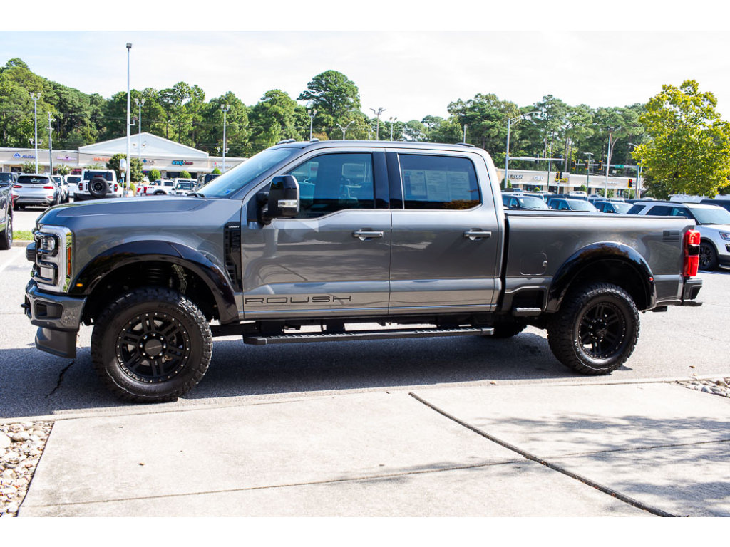 Used 2025 Ford F250 Lariat w/ Lariat Ultimate Package AWD/4WD image 3