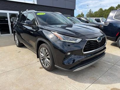 Used 2021 Toyota Highlander Platinum