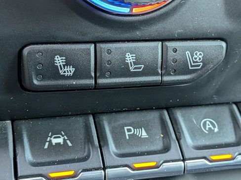 Used 2020 GMC Sierra 1500 AT4 w/ AT4 Premium Package image 25