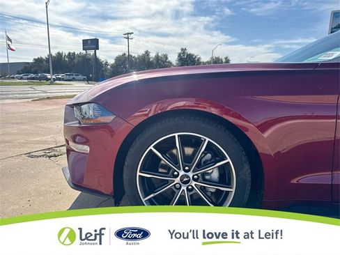Certified 2019 Ford Mustang Convertible w/ Equipment Group 101A image 23