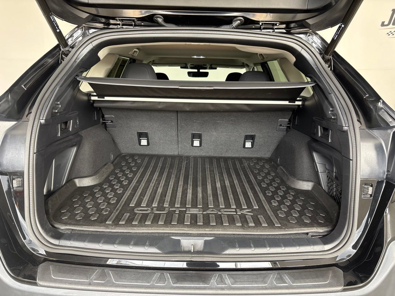 Used 2024 Subaru Outback Premium AWD/4WD image 21