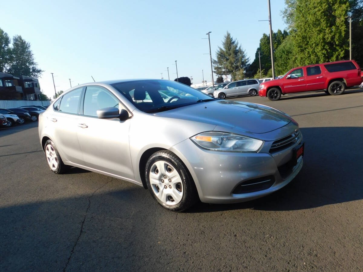 Used 2016 Dodge Dart SE w/ Convenience Group FWD image 1