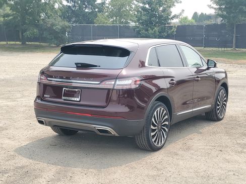 Used 2023 Lincoln Nautilus Black Label AWD/4WD image 6