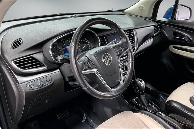 Used 2019 Buick Encore Sport Touring AWD/4WD image 16