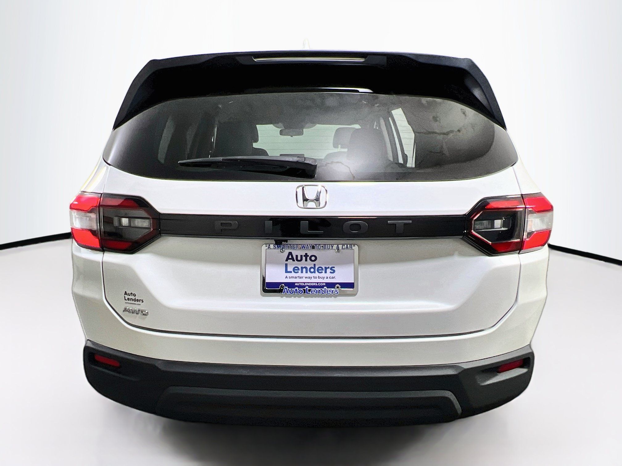 Used 2023 Honda Pilot LX image 6