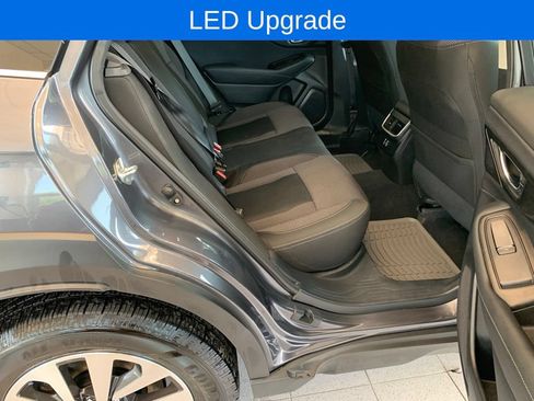 Certified 2025 Subaru Outback Premium AWD/4WD image 13