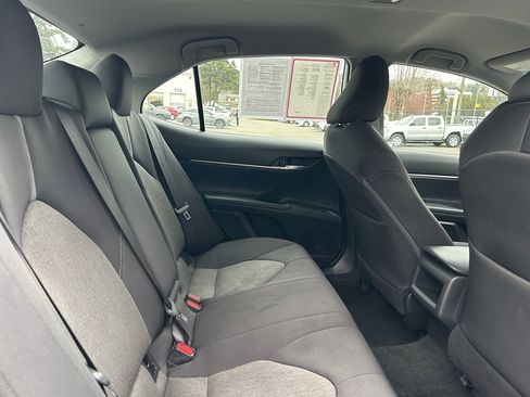 Certified 2021 Toyota Camry LE image 14