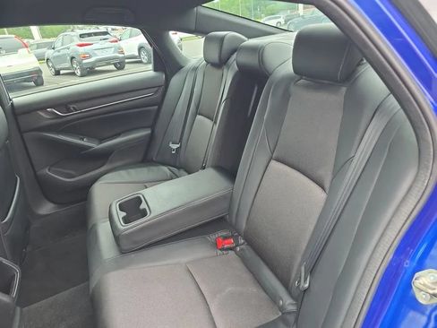 Used 2018 Honda Accord Sport image 37