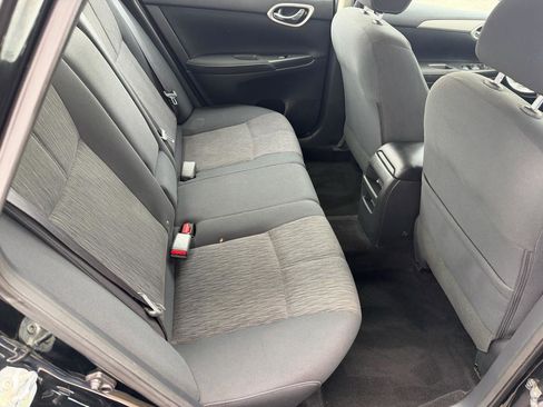 Used 2015 Nissan Sentra SV image 11