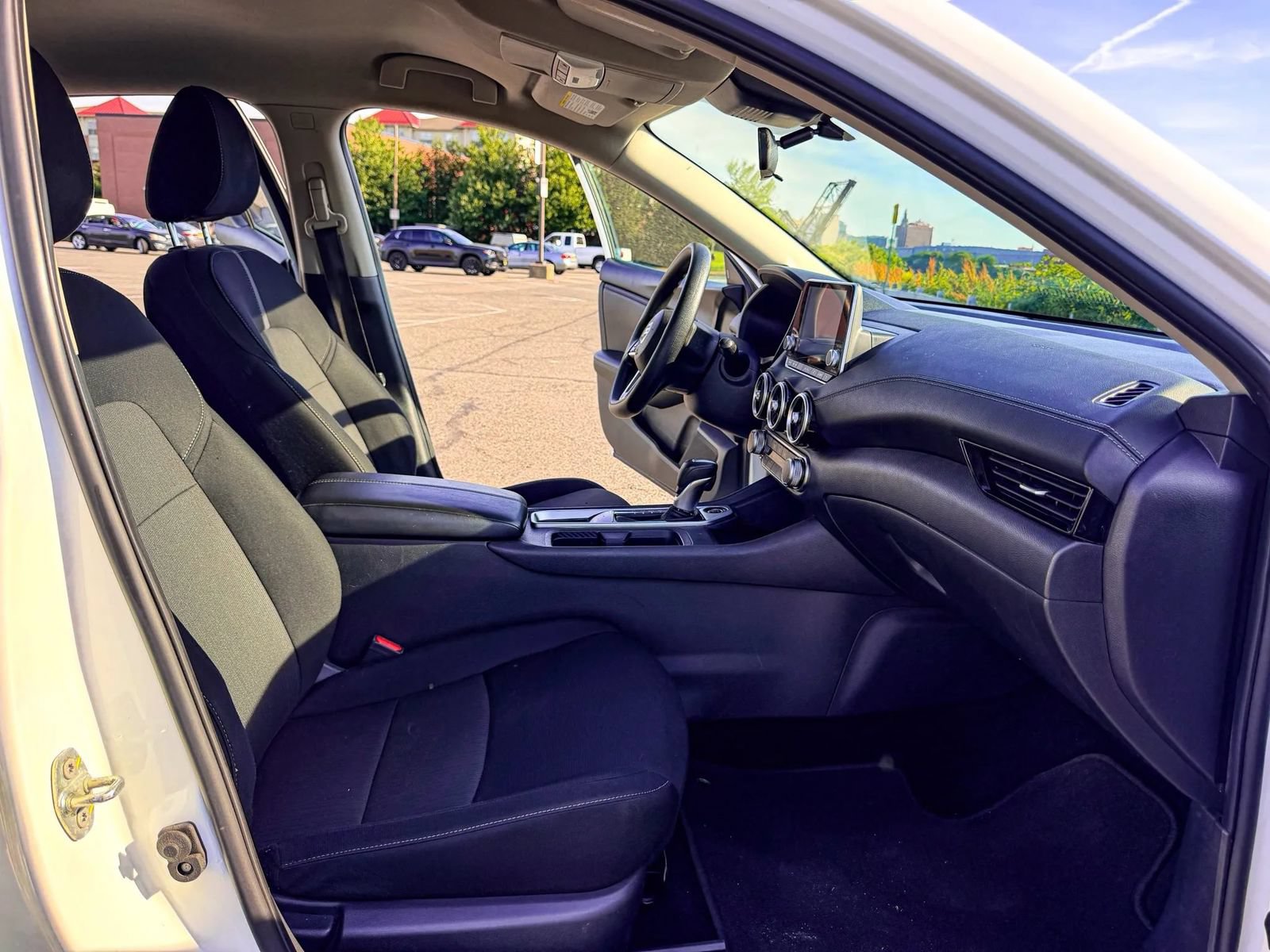 Used 2023 Nissan Sentra SV FWD image 14