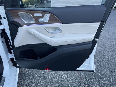 New 2026 Mercedes-Benz GLE 450 4MATIC image 41