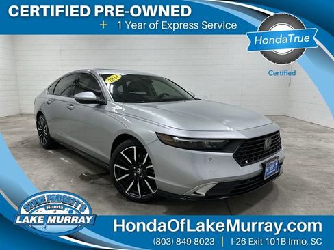 Used 2024 Honda Accord Touring image 1