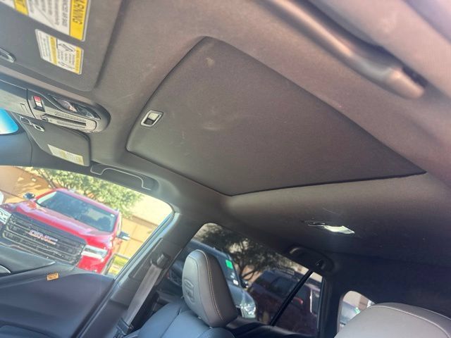 Used 2022 Subaru Outback Wilderness AWD/4WD image 11