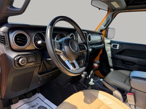 Used 2018 Jeep Wrangler Unlimited Rubicon w/ LED Lighting Group image 44