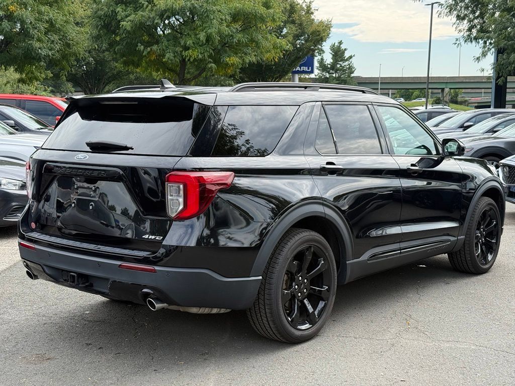 Certified 2023 Ford Explorer ST-Line w/ Class IV Trailer Tow Package AWD/4WD image 8