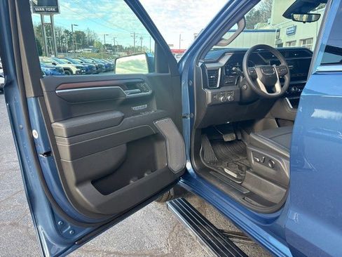 New 2026 GMC Sierra 1500 Denali w/ Denali Reserve Package image 9