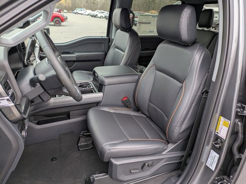 New 2026 Ford F350 Lariat image 12