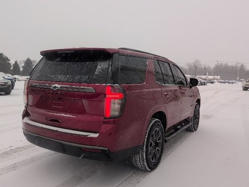 Used 2021 Chevrolet Tahoe Z71 w/ Rear Media and Nav Package image 7