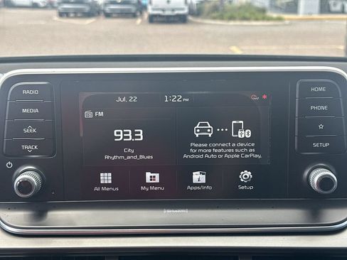 Used 2020 Kia Telluride S w/ S 8 Passenger Seating Package FWD image 24